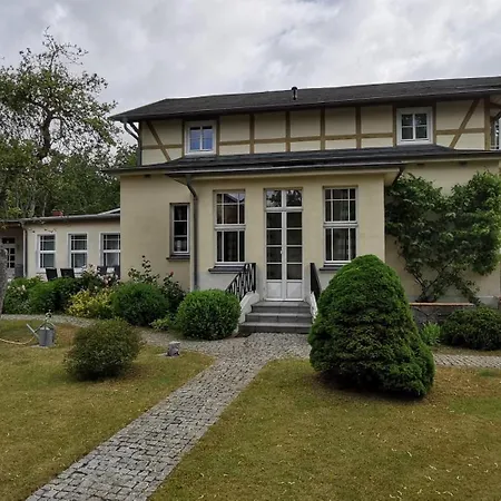 Kaiserbad-heringsdorf-idyllische-ferienwohnung-kajuete Lejlighed